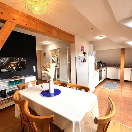 Ferienwohnung Aurora - Wlan, 2 Schlafzimmer, Tv, Kueche, Bad, Waschmaschine Malterdingen Exterior foto