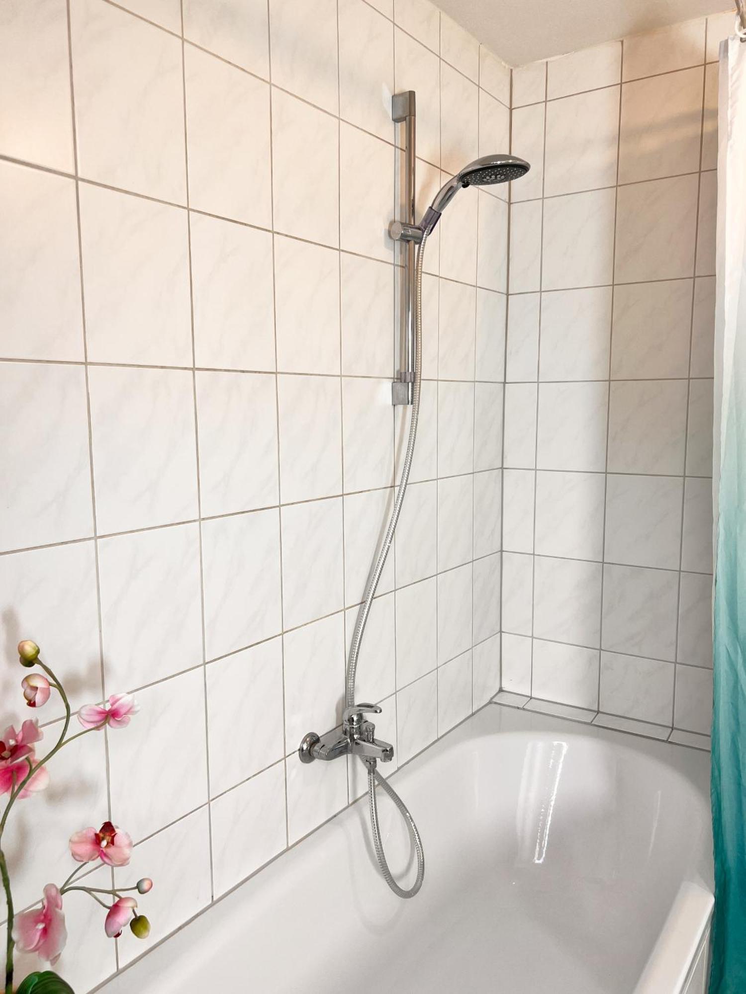 Aurora - Wlan, 2 Schlafzimmer, Tv, Kueche, Bad, Waschmaschine Malterdingen