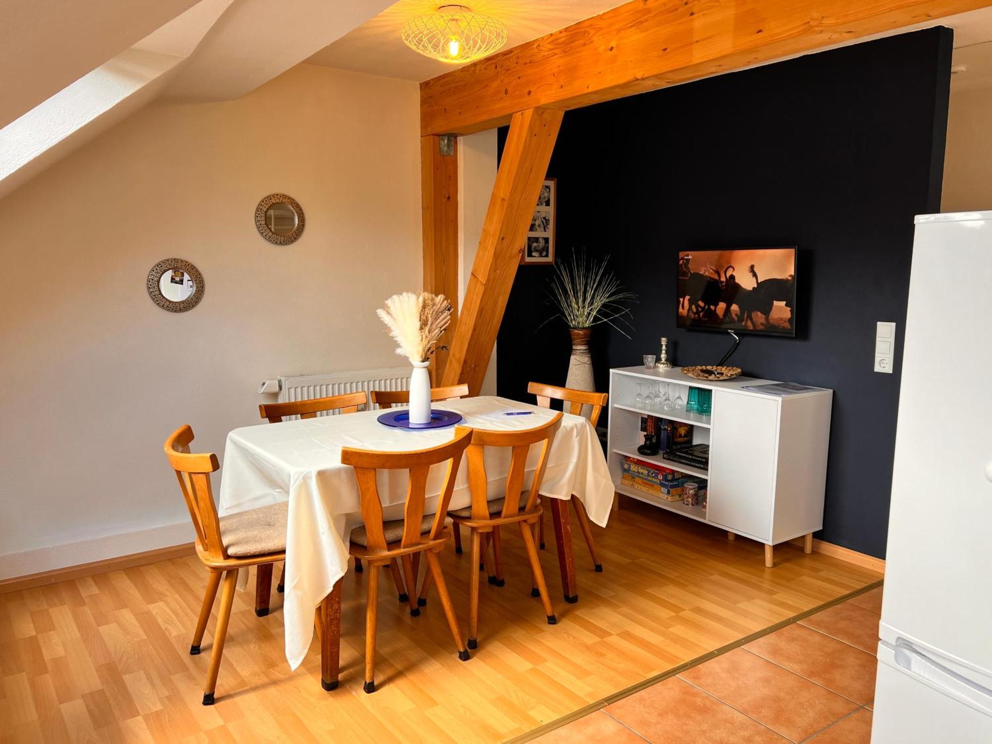 Aurora - Wlan, 2 Schlafzimmer, Tv, Kueche, Bad, Waschmaschine Apartment